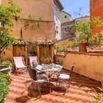 Grand Terrace Flat - Happy Apartmán