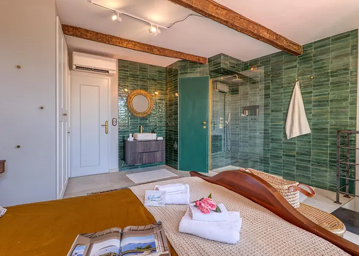 Grand Terrace Flat - Happy Apartament *