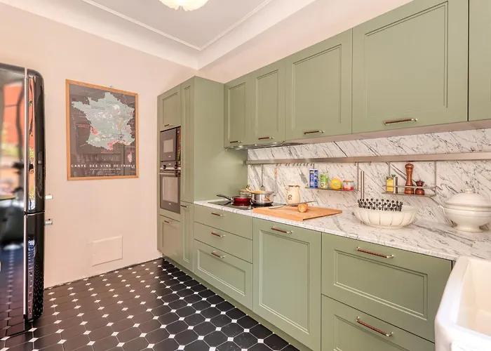 Grand Terrace Flat - Happy Mentona