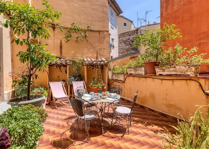 Grand Terrace Flat - Happy Apartament